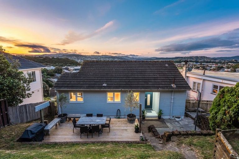 Photo of property in 20 Elphinstone Avenue, Strathmore Park, Wellington, 6022