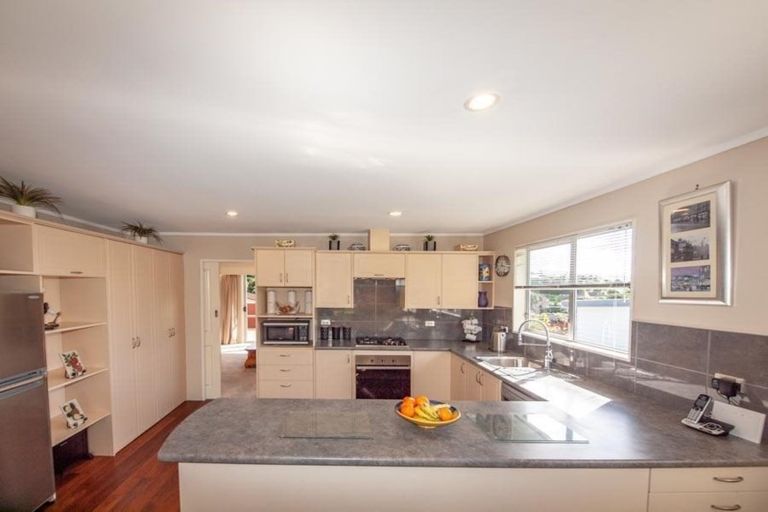 Photo of property in 7 Waterford Drive, Churton Park, Wellington, 6037