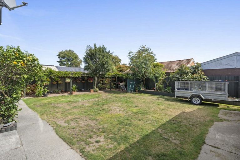 Photo of property in 241 Shortland Street, Aranui, Christchurch, 8061