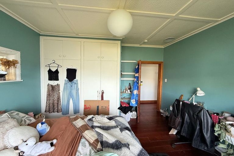 Photo of property in 16 Asquith Terrace, Brooklyn, Wellington, 6021