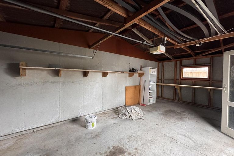 Photo of property in 14 Kiwi Court, Roslyn, Palmerston North, 4414