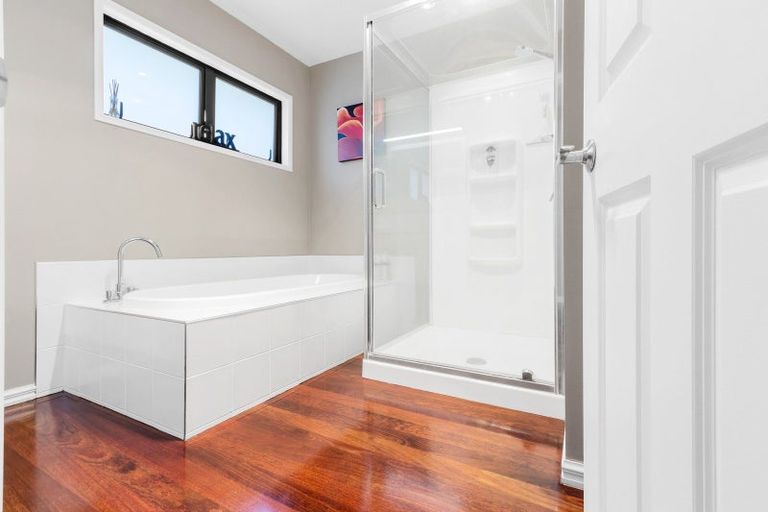 Photo of property in 96r Panorama Drive, Welcome Bay, Tauranga, 3175