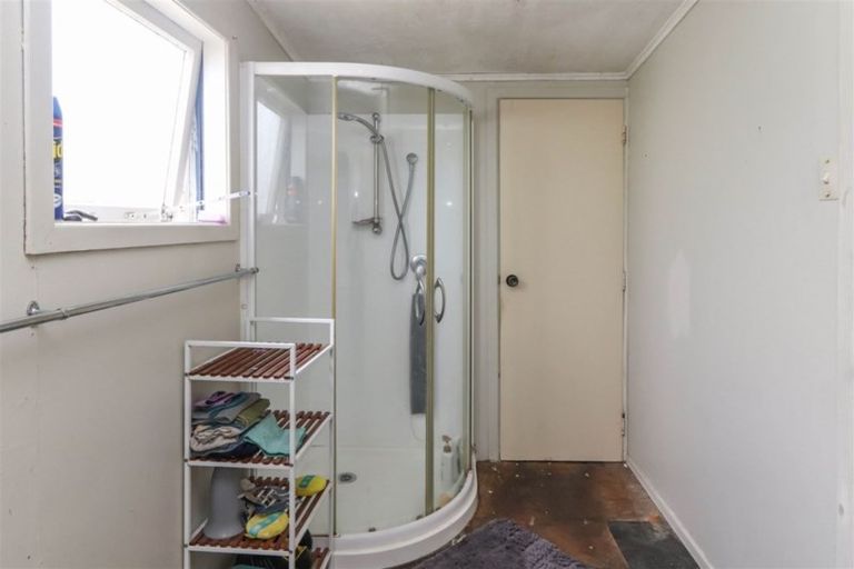 Photo of property in 14 Richmond Street, Inglewood, 4330