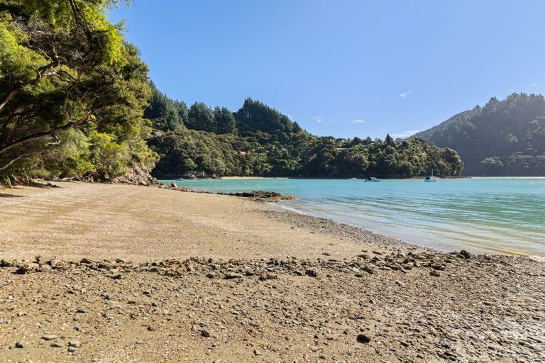 Photo of property in 1775 Kenepuru Road, Te Mahia, Picton, 7282