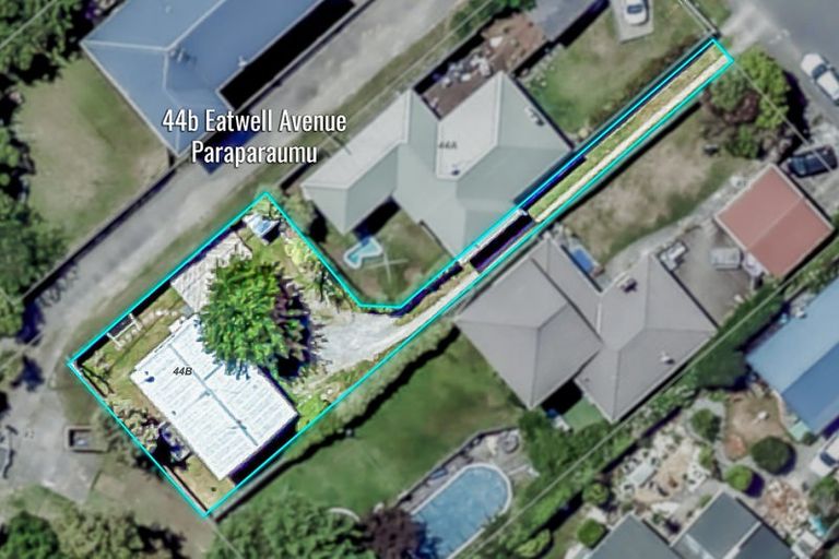 Photo of property in 44b Eatwell Avenue, Paraparaumu Beach, Paraparaumu, 5032