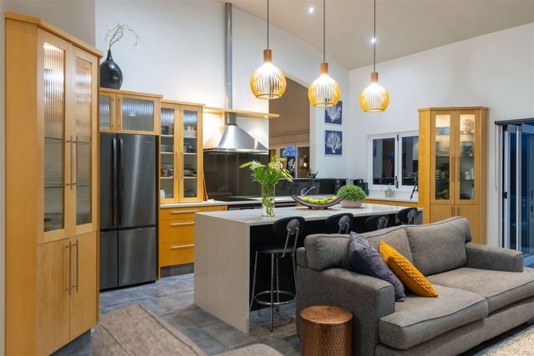 Photo of property in 2 Marina View, Waikawa, Picton, 7281