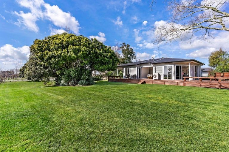 Photo of property in 63 Whatapaka Road, Karaka, Papakura, 2580