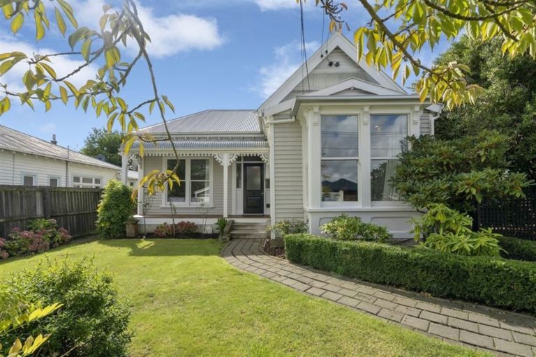 Photo of property in 98 Forfar Street, St Albans, Christchurch, 8014