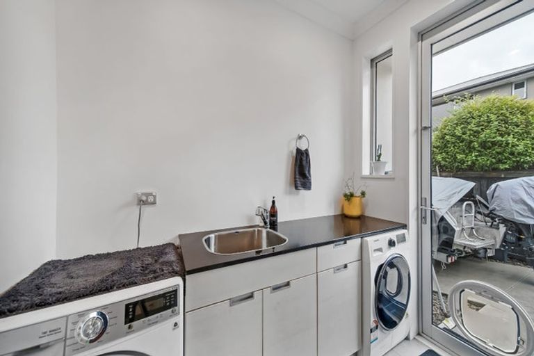 Photo of property in 21 Applefield Court, Northwood, Christchurch, 8051