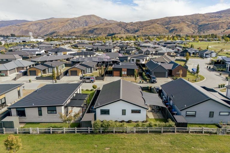Photo of property in 11 Dawkins Street, Cromwell, 9310