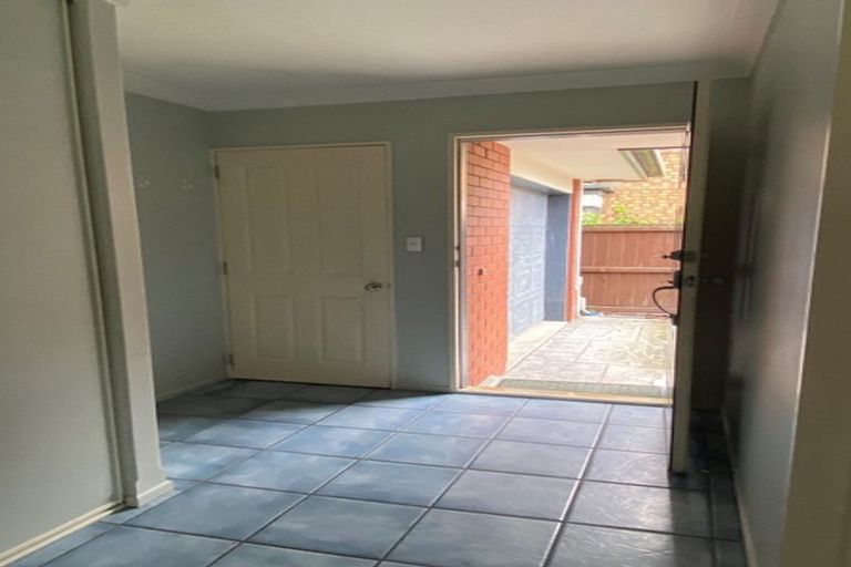 Photo of property in 105a Peverel Street, Riccarton, Christchurch, 8041