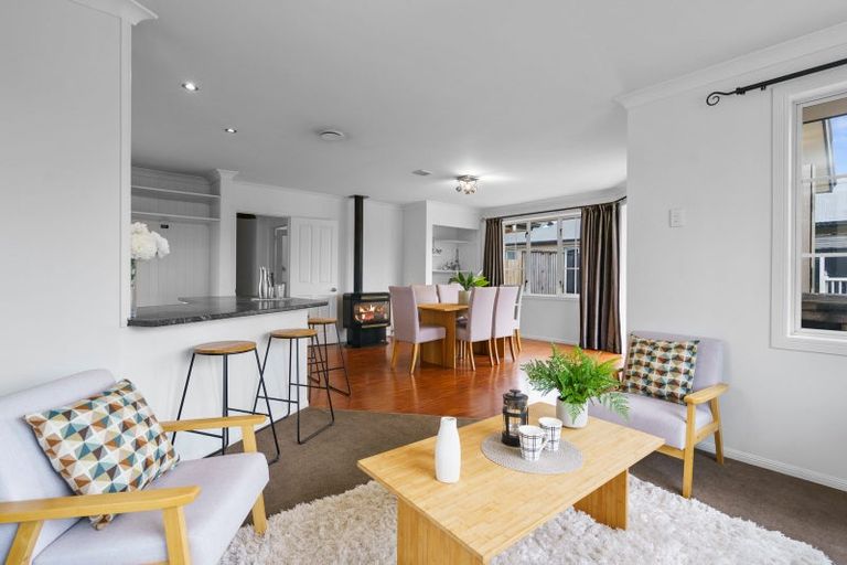 Photo of property in 23 Mirbeck Avenue, Cambridge, 3434