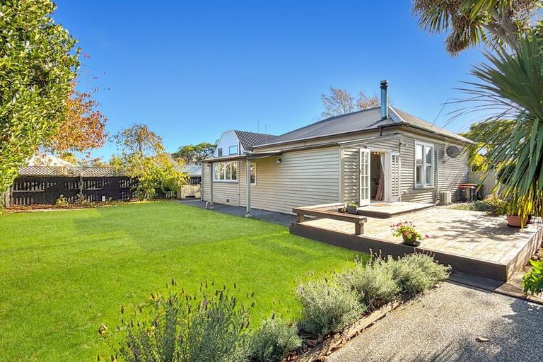 Photo of property in 150 Innes Road, St Albans, Christchurch, 8052
