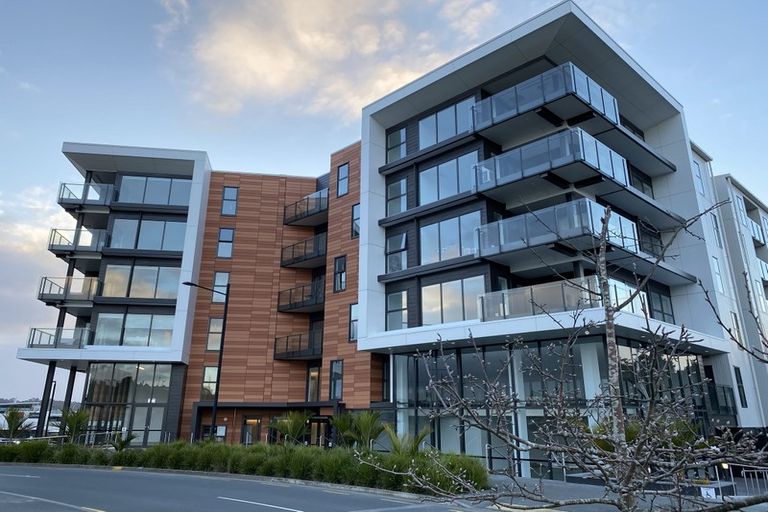 Photo of property in 307/3 Kaipiho Lane, Albany, Auckland, 0632