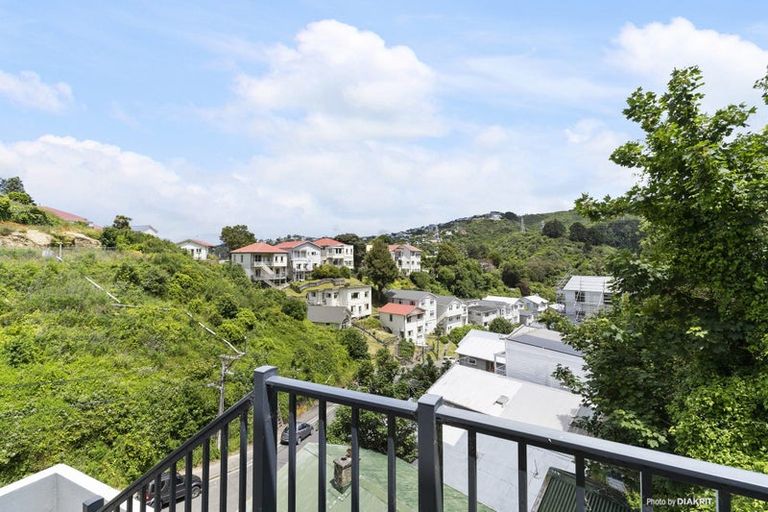 Photo of property in Parkland Flats, 17/51u Adams Terrace, Kelburn, Wellington, 6021