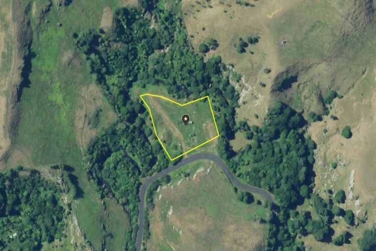 Photo of property in 1652 Waikaretu Valley Road, Waikaretu, Port Waikato, 2695