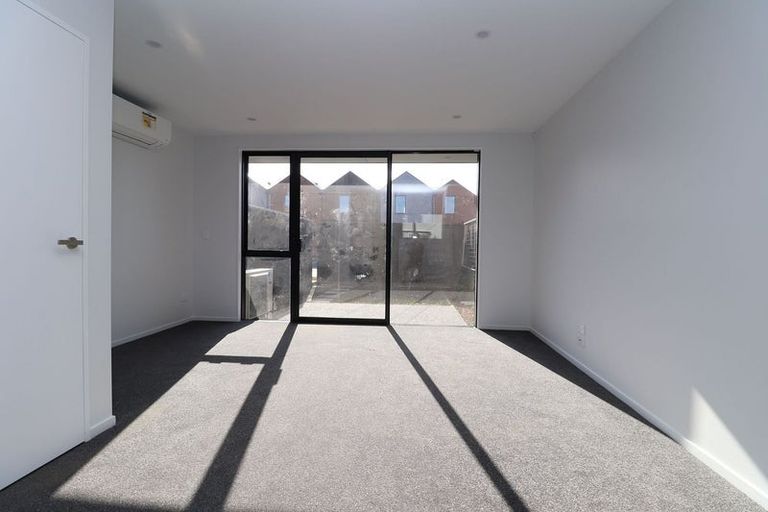 Photo of property in 5/6 Trent Street, Linwood, Christchurch, 8011