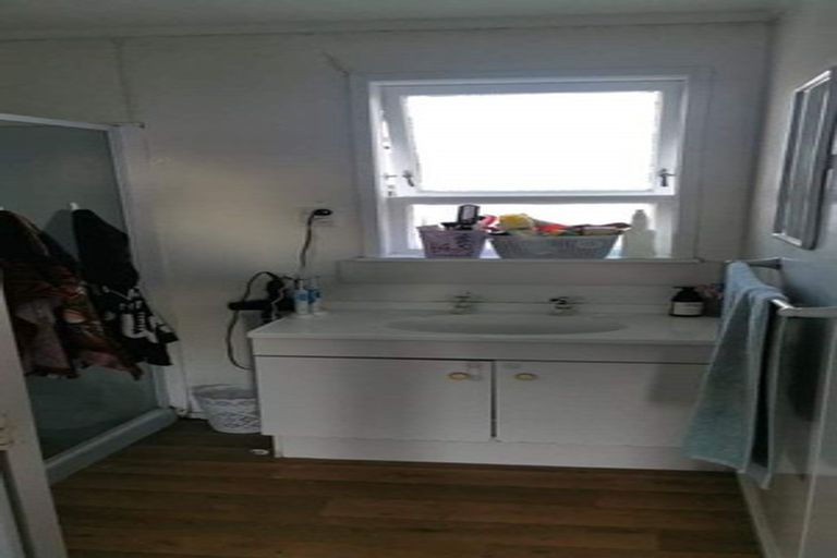 Photo of property in 2a Maxwell Place, Maraenui, Napier, 4110