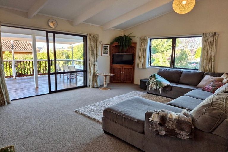 Photo of property in 7 Endeavour Avenue, Welcome Bay, Tauranga, 3112