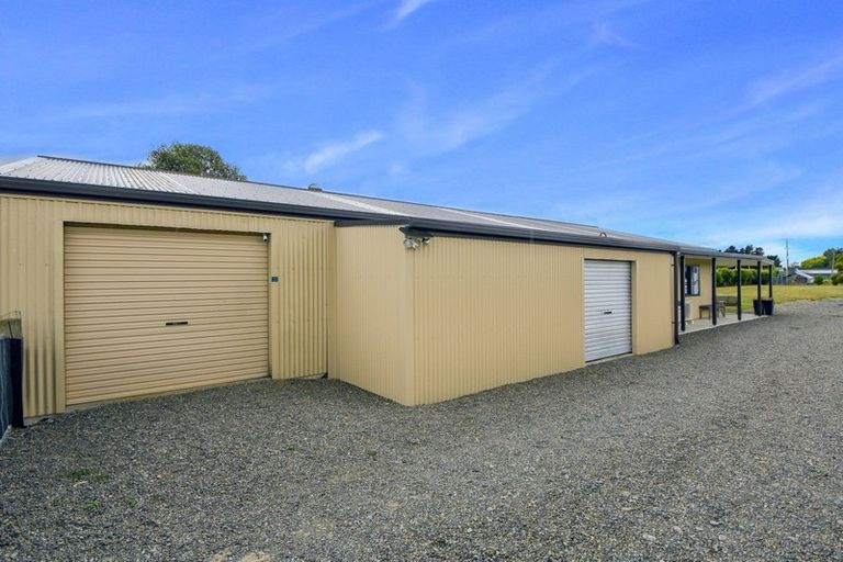 Photo of property in 51 Hilton Road, Carterton, 5713