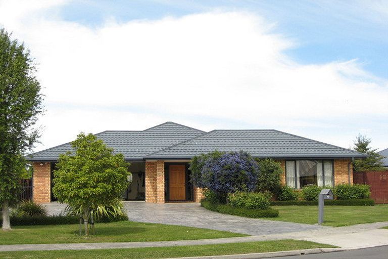 Photo of property in 25 Milesbrook Close, Rangiora, 7400