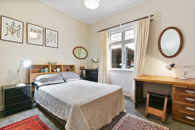 Photo of property in 104 Ohiro Road, Brooklyn, Wellington, 6021