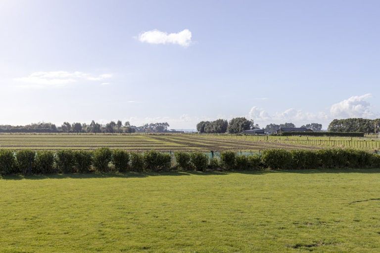 Photo of property in 29 Matarikoriko Road, Brixton, Waitara, 4382