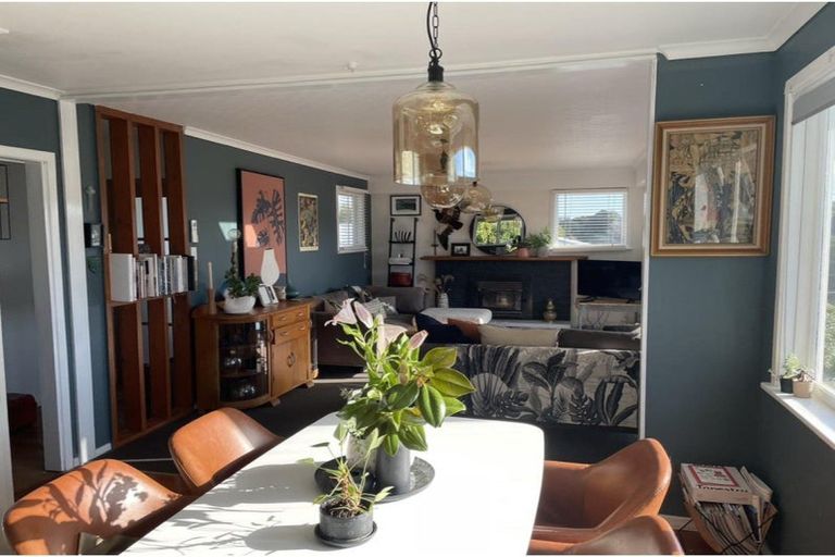 Photo of property in 23 Parsons Street, Vogeltown, New Plymouth, 4310