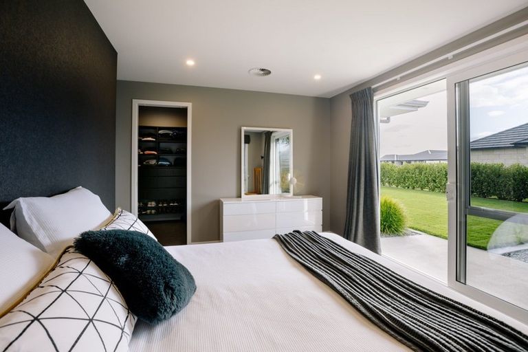 Photo of property in 109 Saint Kilda Road, Cambridge, 3434