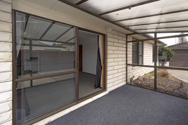 Photo of property in 1/46 Shannon Place, Belfast, Christchurch, 8051