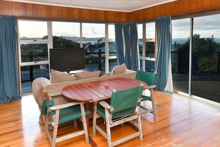 Photo of property in 66 Marellen Drive, Red Beach, 0932