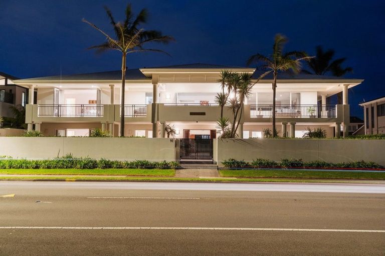 Photo of property in 91 Marine Parade, Mount Maunganui, 3116