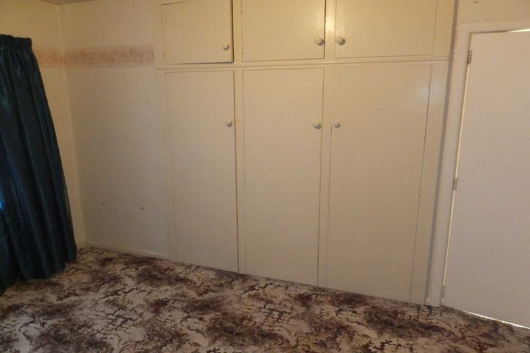 Photo of property in 5 Gladson Avenue, Sockburn, Christchurch, 8042