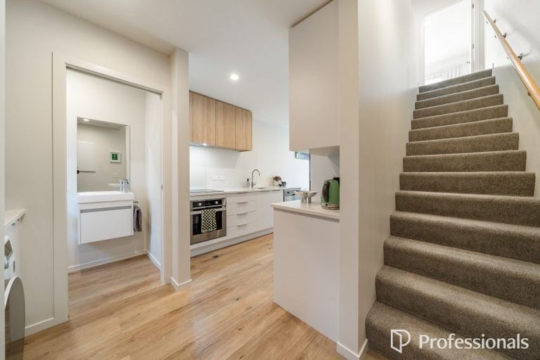 Photo of property in 11/489 Riverside Drive, Fairfield, Lower Hutt, 5011
