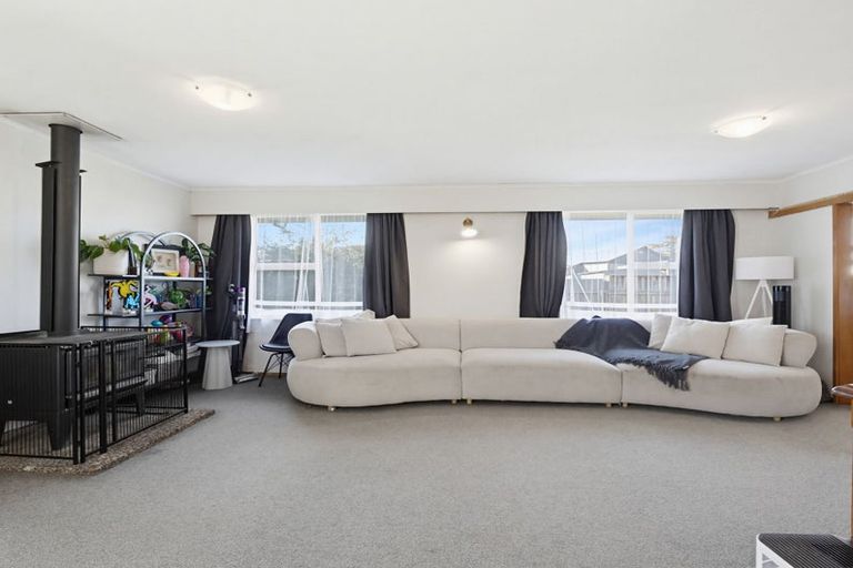 Photo of property in 20 Caernarvon Drive, Flaxmere, Hastings, 4120