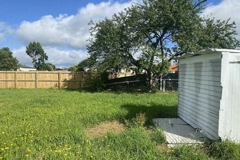 Photo of property in 11 Goldsmith Crescent, Levin, 5510