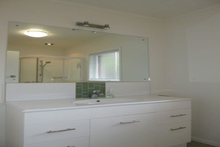 Photo of property in 3/1 Evelyn Place, Hillcrest, Auckland, 0627