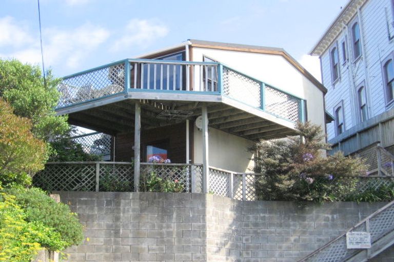 Photo of property in 53c Hankey Street, Mount Cook, Wellington, 6011