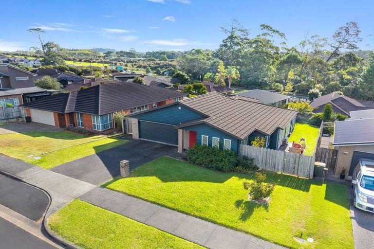 Photo of property in 13 Prospect Terrace, Silverdale, 0932