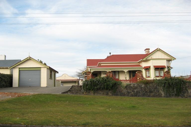 Photo of property in 4 Miranda Street, Stratford, 4332