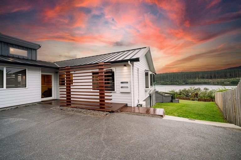 Photo of property in 32 Korari Crescent, Mangakino, 3421