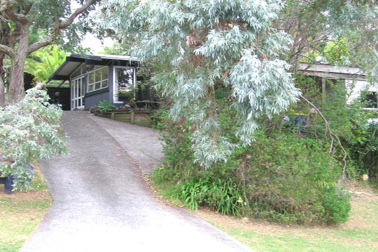 Photo of property in 2/78 Stredwick Drive, Torbay, Auckland, 0630