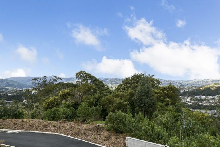 Photo of property in 10 Kohu Way, Whitby, Porirua, 5024