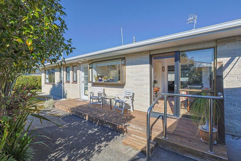 Photo of property in 2/107 Gascoigne Street, Raureka, Hastings, 4120