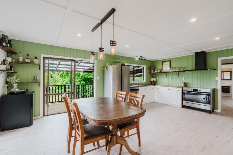 Photo of property in 1986 Kakaramea Road, Ngahinapouri, Hamilton, 3290