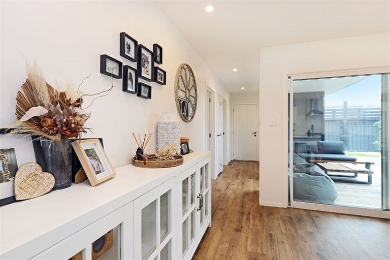 Photo of property in 66a Murphy Road, Taradale, Napier, 4112