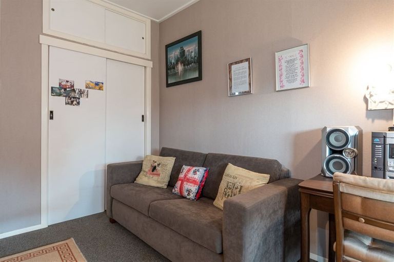 Photo of property in 26 Realm Place, Massey, Auckland, 0614