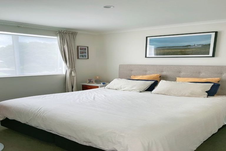 Photo of property in 1b Blenheim Street, Taradale, Napier, 4112