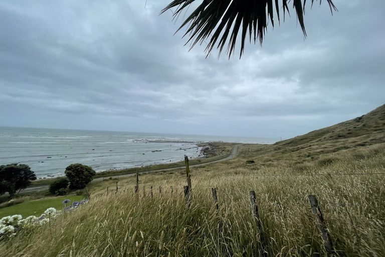 Photo of property in 1061 Mataikona Road, Mataikona, Tinui, 5889