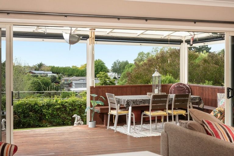 Photo of property in 24 Woodleigh Place, Ohauiti, Tauranga, 3112